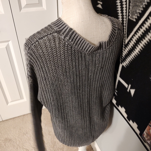 🖤NWT Forenza Love Pink Oversized Campus Fit Chunk Sweater, Distressed Black, SM - Picture 7 of 10